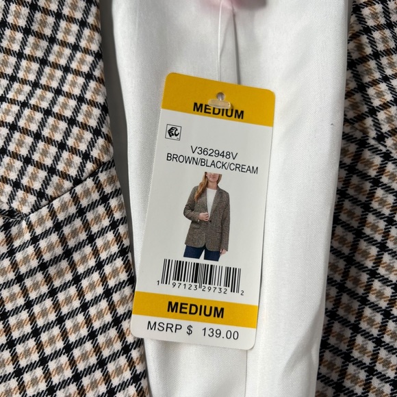 NWT Vince Camuto Ladies Blazer - Picture 7 of 13
